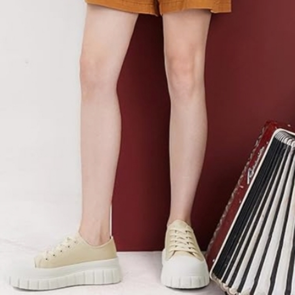NIB canvas platform sneakers US 10 - Picture 7 of 7